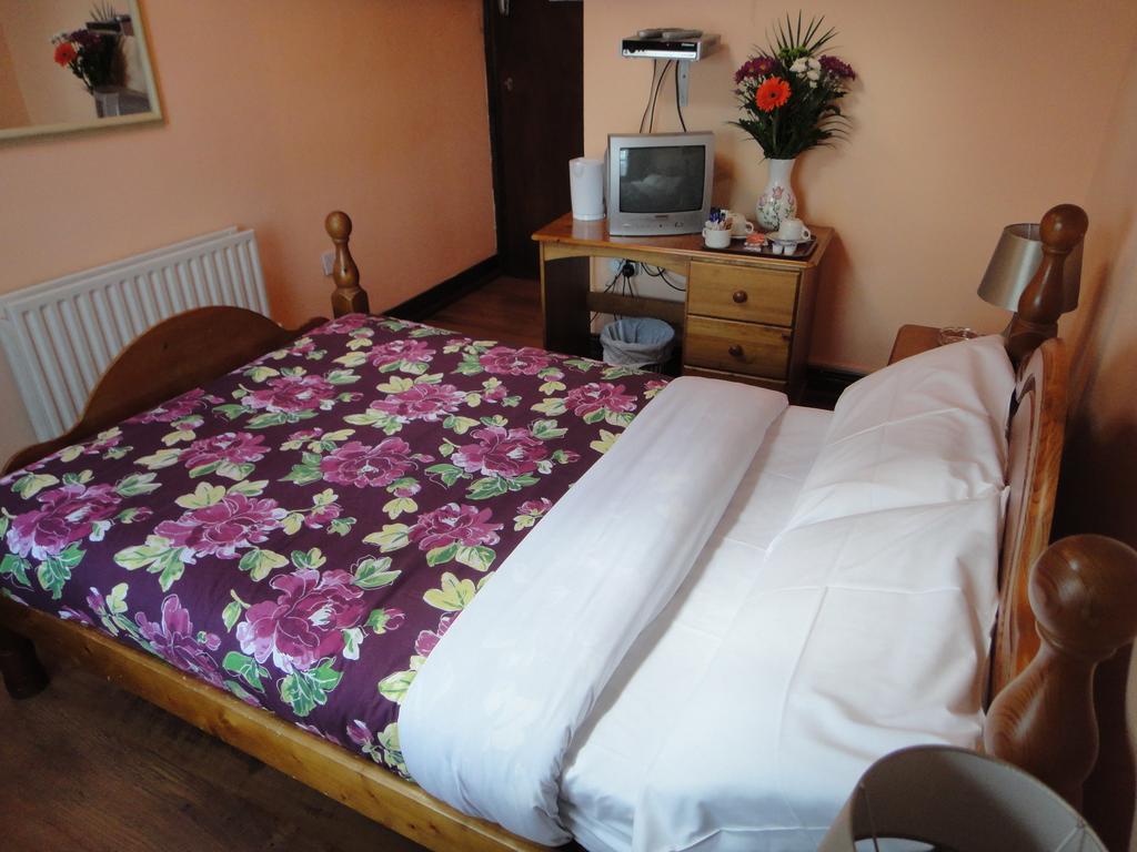 Inn On The Liffey Guesthouse Dublín Habitación foto