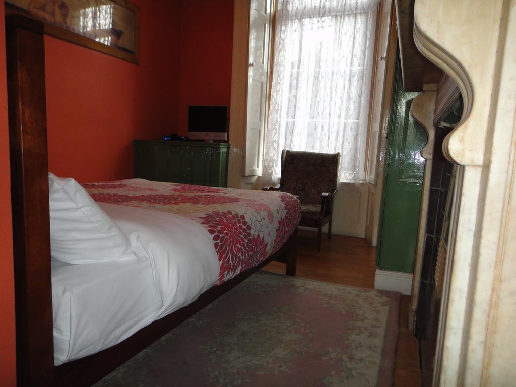 Inn On The Liffey Guesthouse Dublín Habitación foto
