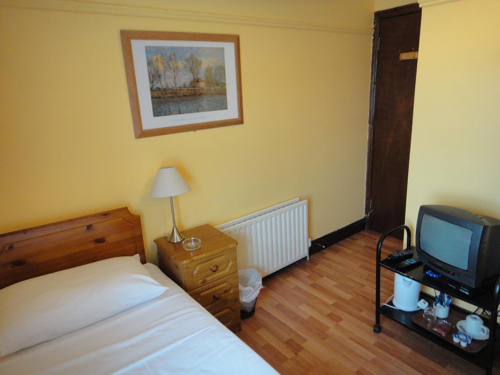 Inn On The Liffey Guesthouse Dublín Habitación foto